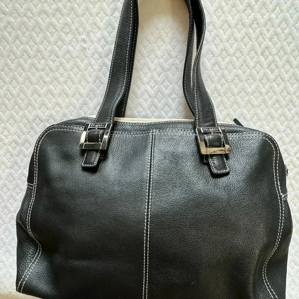 Bradley..Black and White satchel - Picture 3 of 6